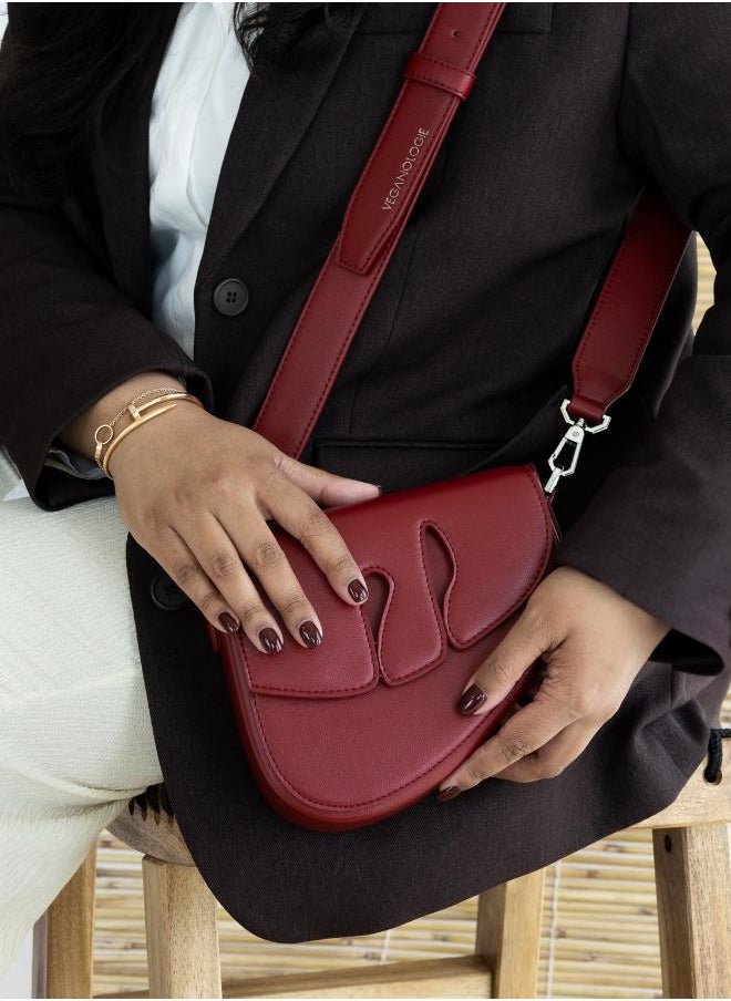 buy-veganologie-pebble-bag-in-red-made-from-1-bamboo-stem_dve