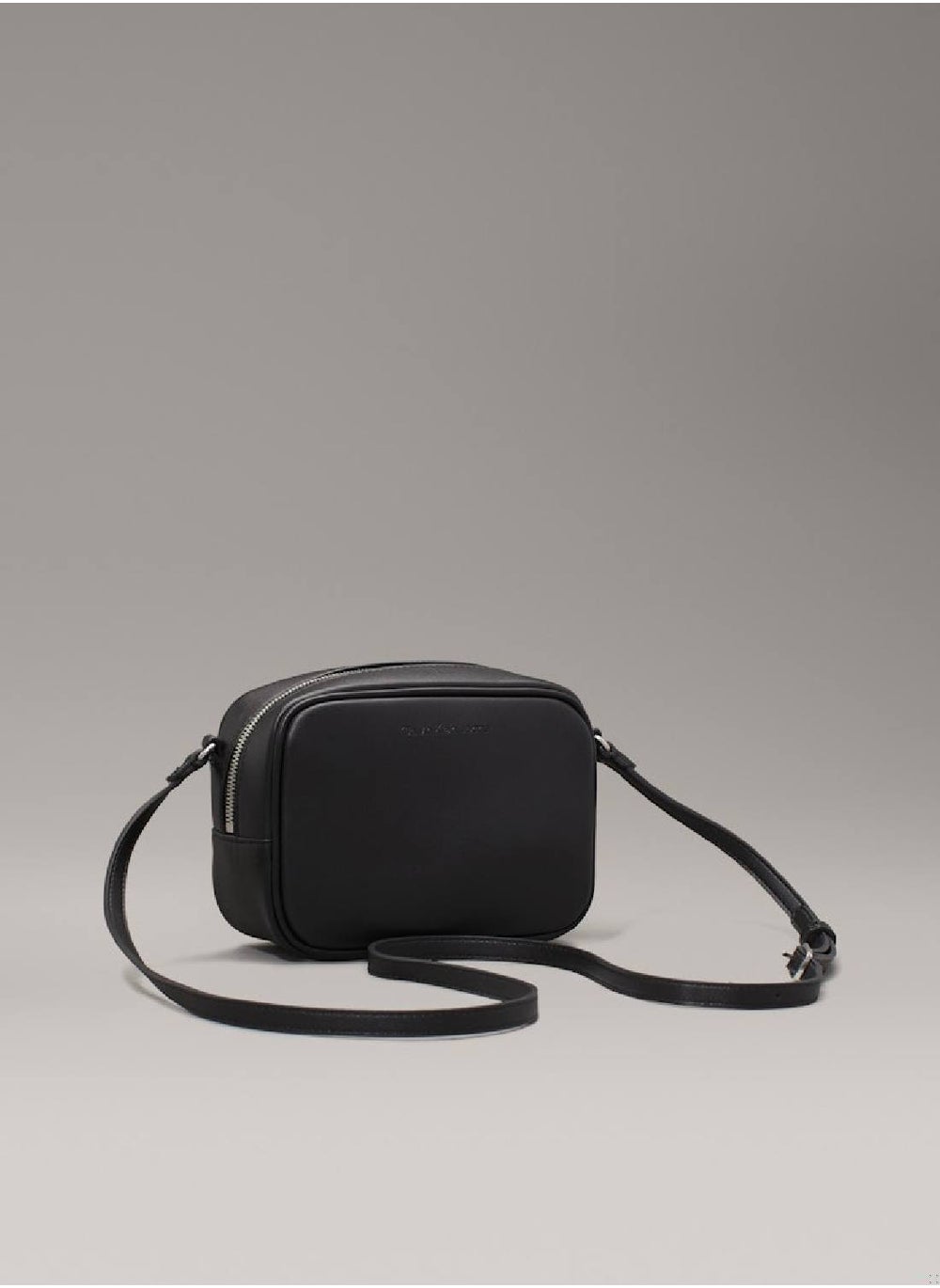 buy-calvin-klein-jeans-small-crossbody-bag_3wr