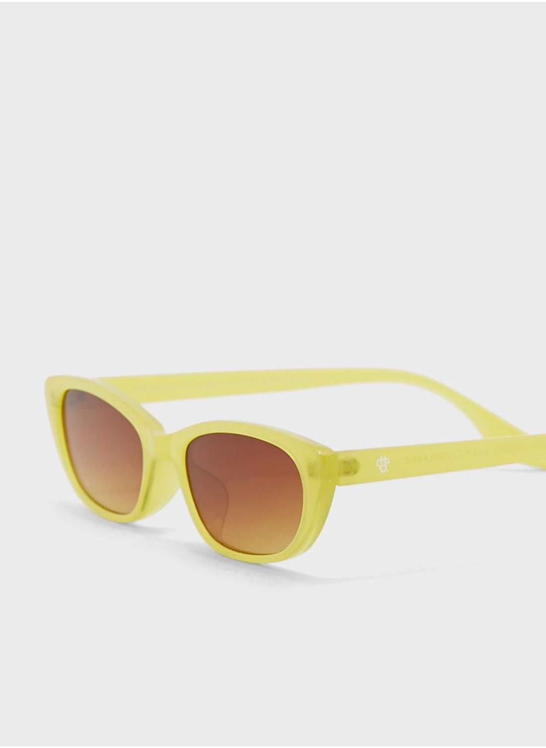 buy-chpo-vienna-sustainable-sunglasses-made-of-100-recycled-materials_l8w