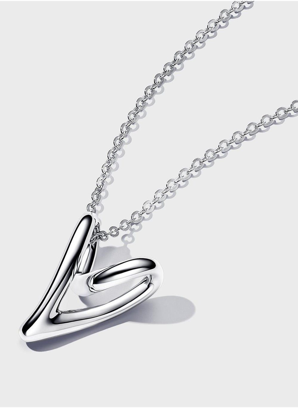 buy-pandora-heart-pendant-sterling-silver-necklace_ivr