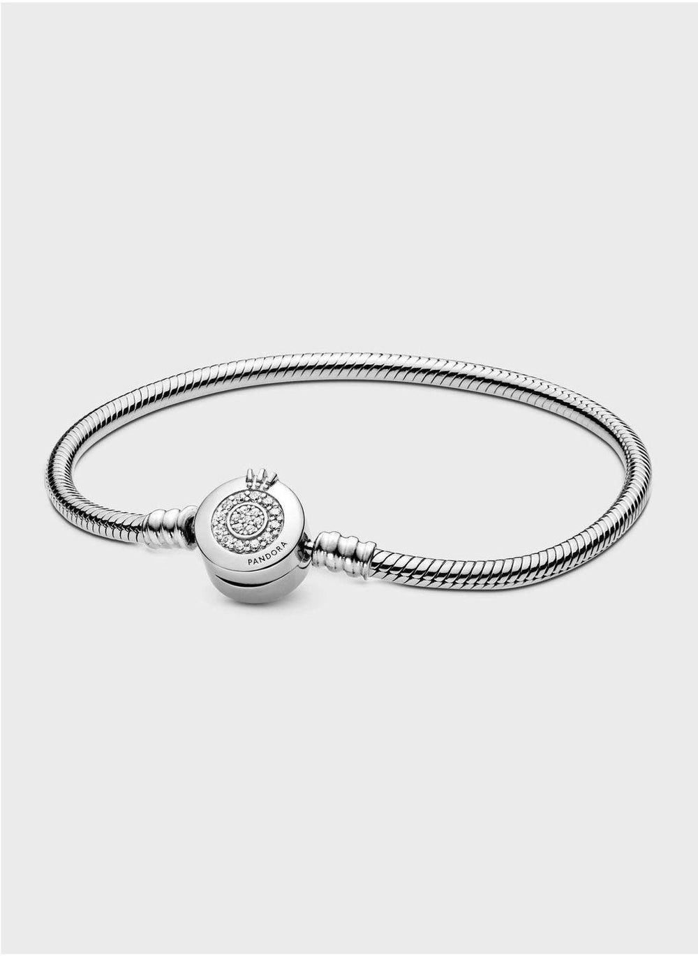 buy-pandora-pandora-moments-sparkling-crown-o-chain-bracelet_qut