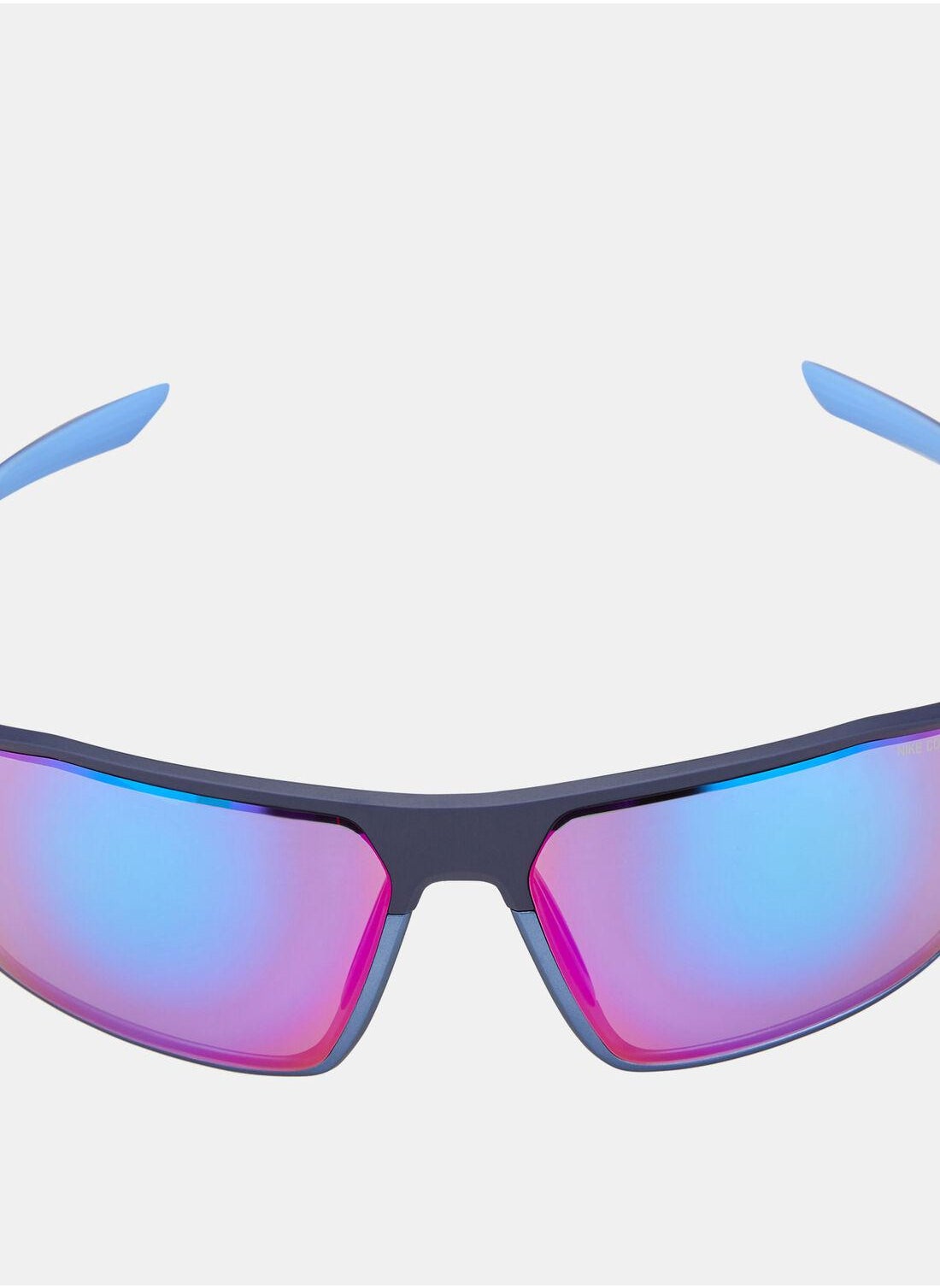 buy-nike-clash-sunglasses_3bz