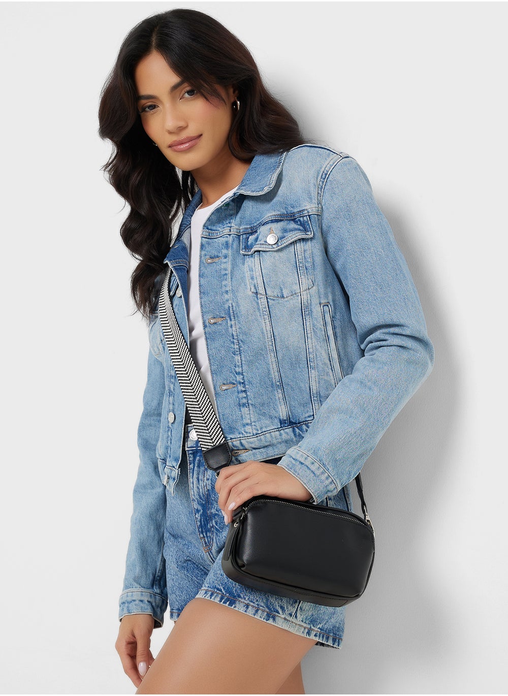 buy-ginger-multi-pocket-crossbody-with-2-straps_85d