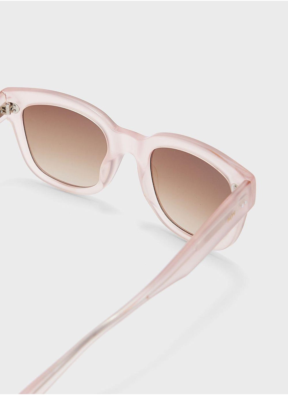 buy-messyweekend-liv-sunglasses_0ew