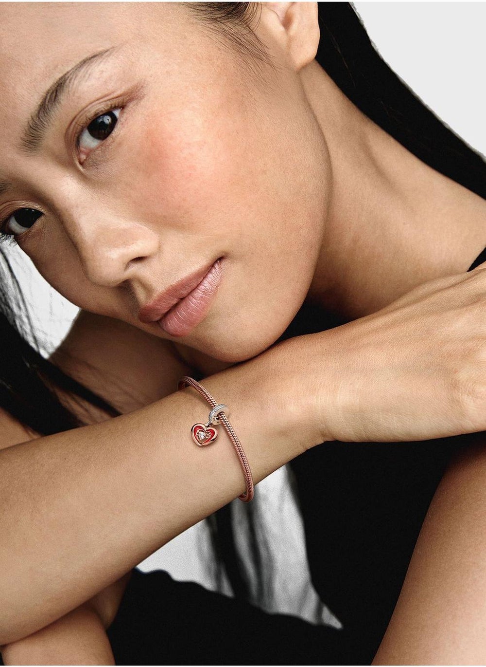 buy-pandora-two-tone-radiant-heart-dangle-charm_ip8