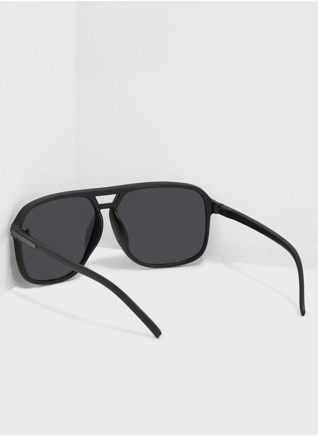 buy-seventy-five-oversize-retro-polarised-sunglasses_dtm