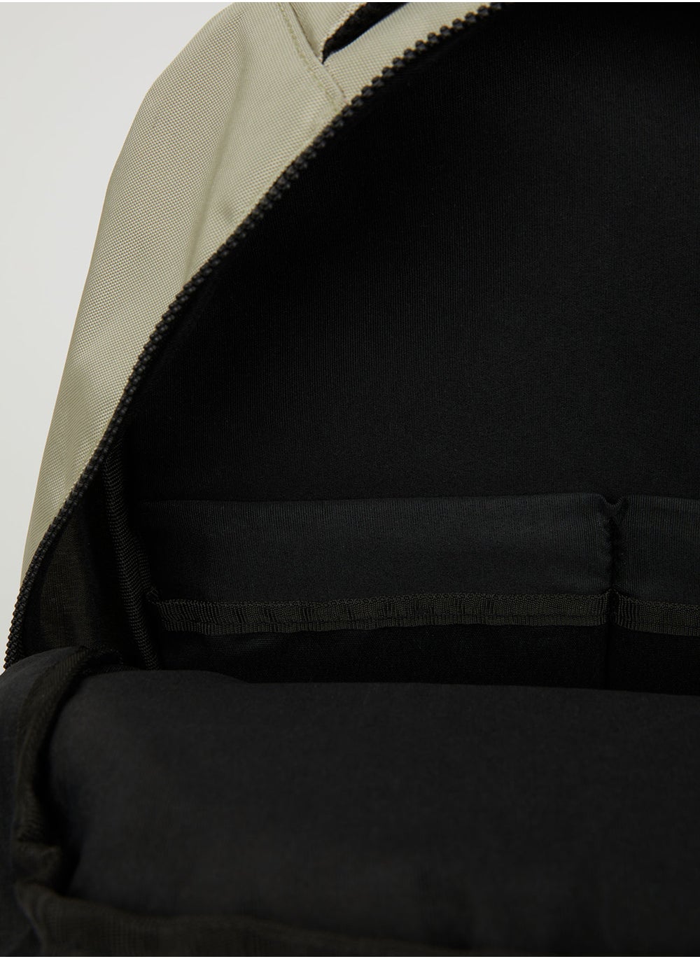 buy-defacto-peppythings-x-defacto-backpack_8n9