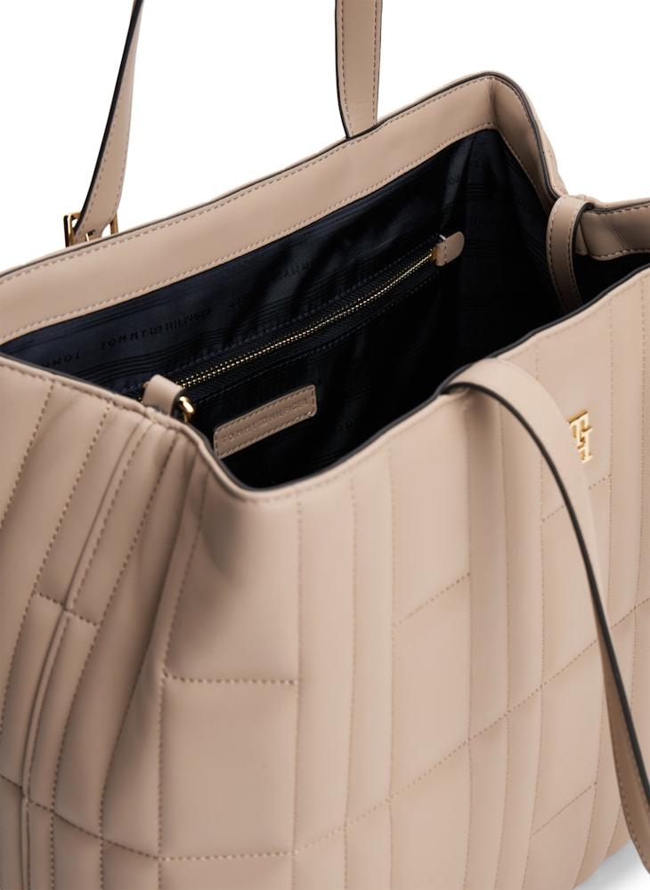 buy-tommy-hilfiger-logo-detailed-zip-through-tote_t2d