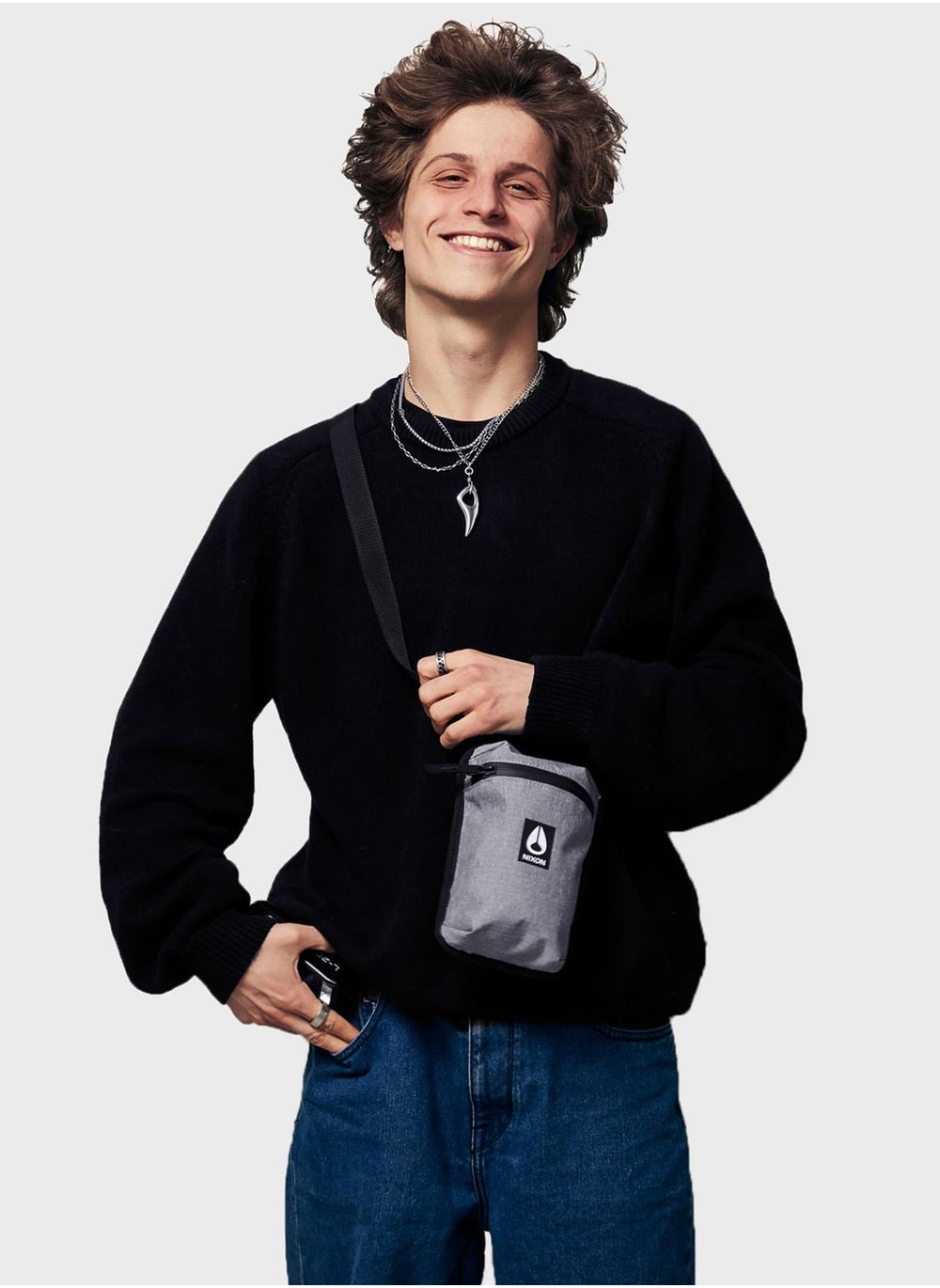 buy-nixon-trippin-cross-body-bags_ejd