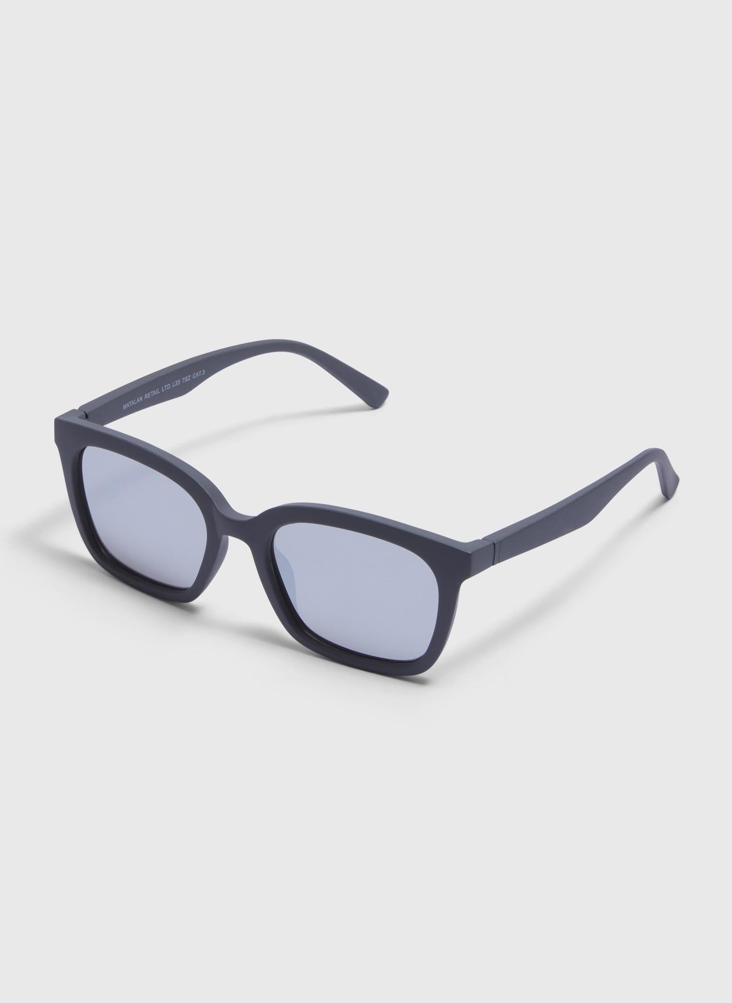 buy-matalan-grey-wayfarer-frame-sunglasses_5yt