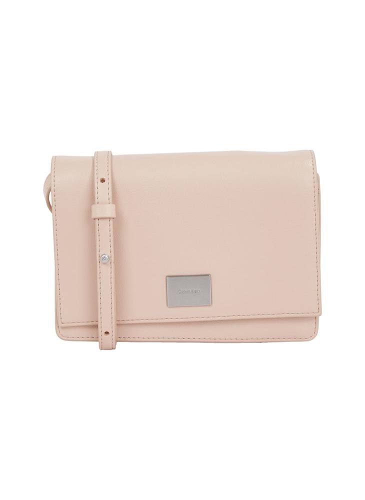 buy-calvin-klein-flap-crossbody-bag_hgn