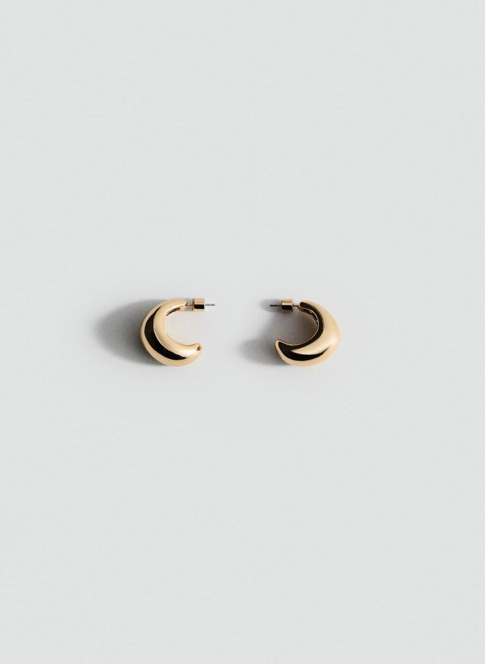 buy-mango-volume-hoop-earrings_7wt