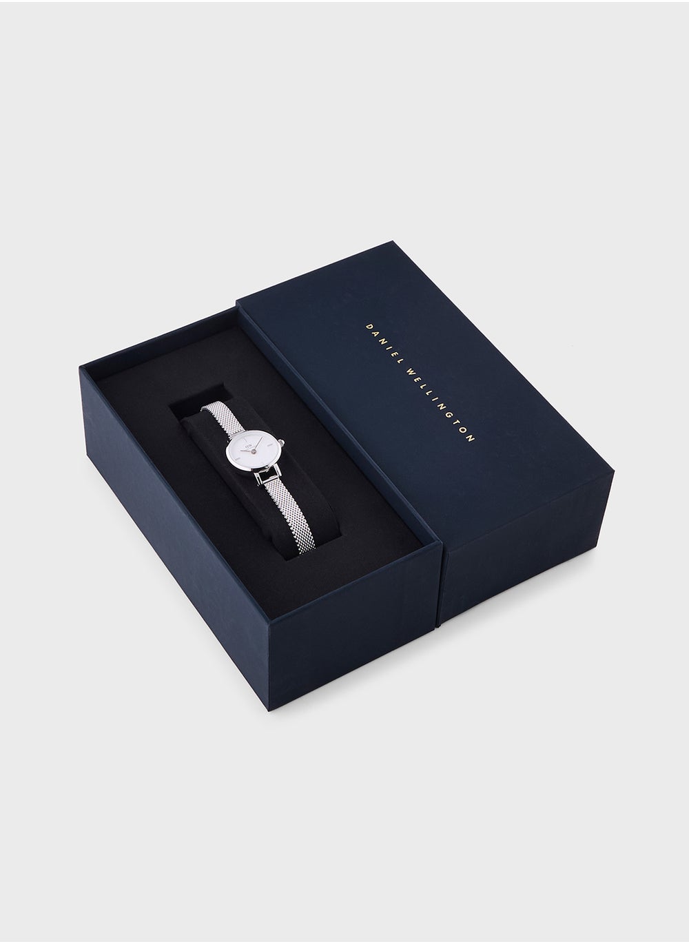 buy-daniel-wellington-petite-19mm-silver-watch_63a