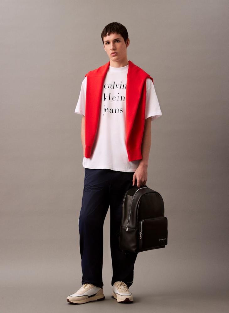 buy-calvin-klein-jeans-logo-detailed-top-handle-zip-over-backpack_4y1