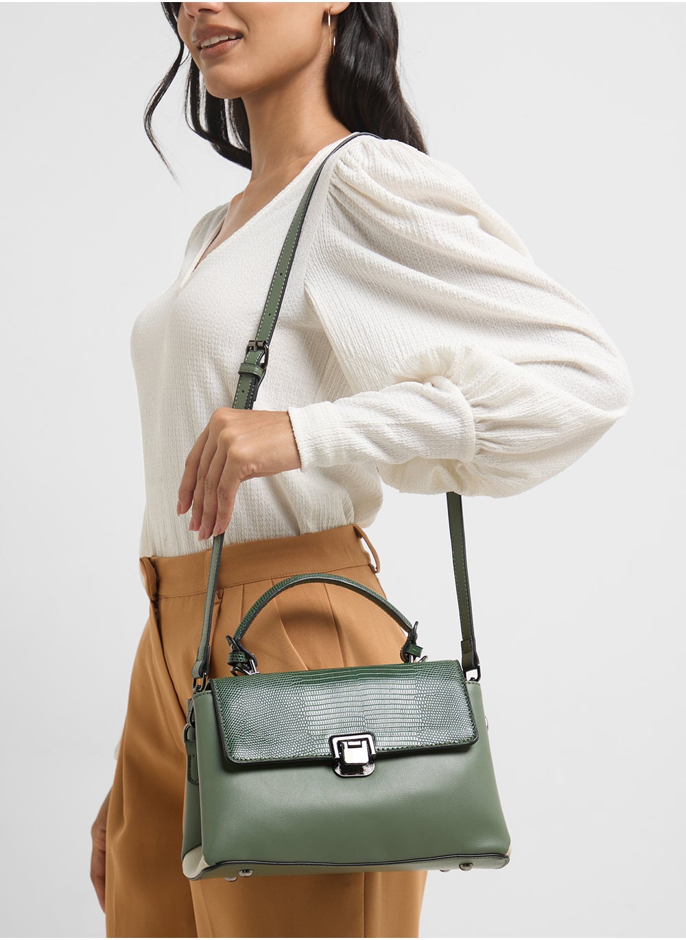 buy-ella-metal-clasp-satchel-bag_4n2