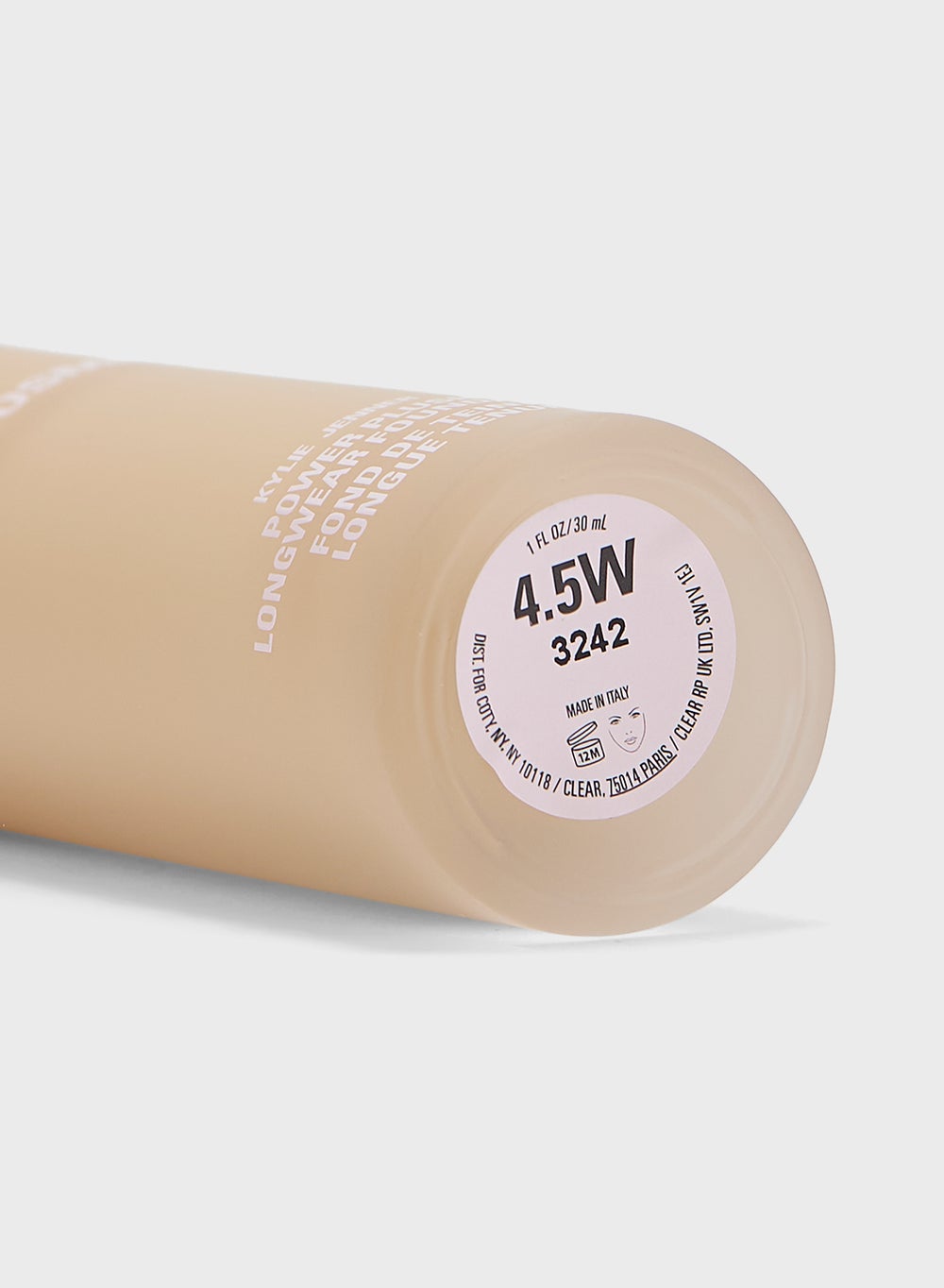 buy-kylie-cosmetics-power-plush-longwear-foundation-4-5w-30ml_ls6