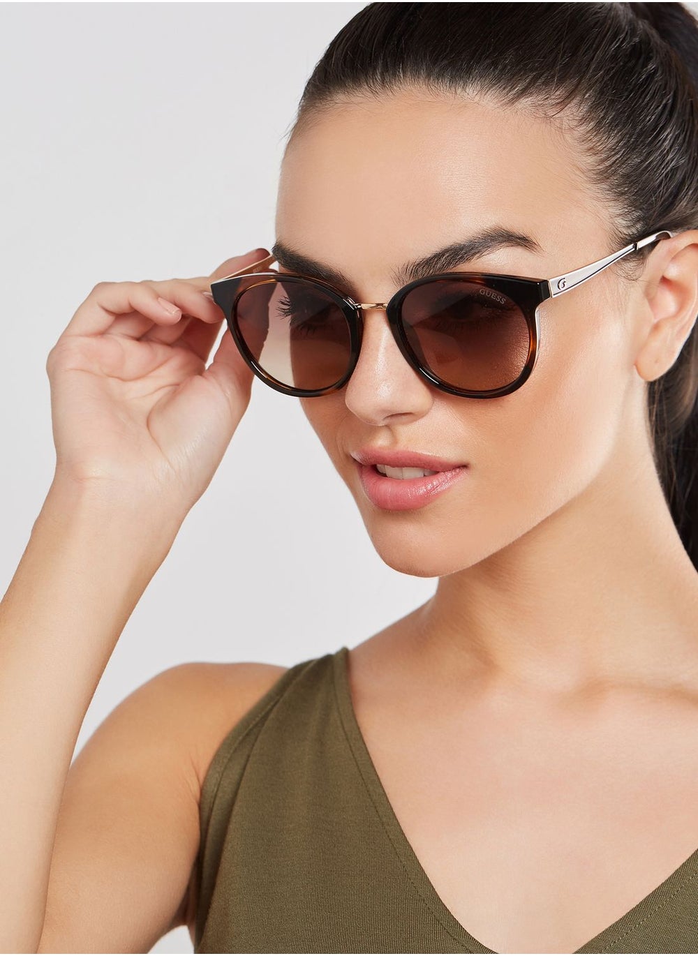 buy-guess-round-sunglasses_070