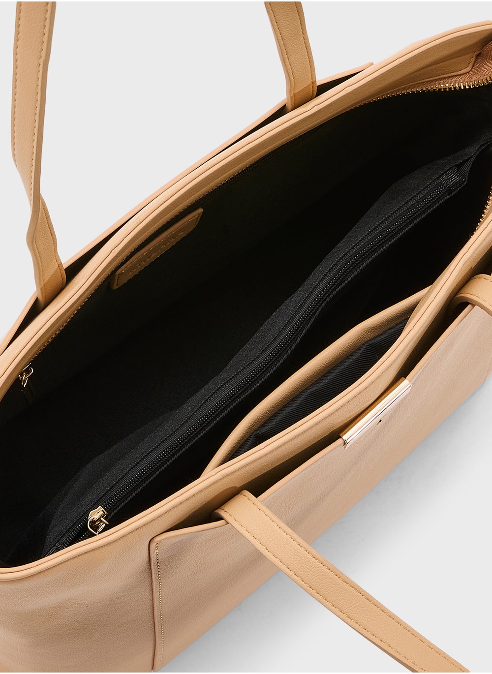 buy-khizana-metal-trim-detail-everyday-tote-bag_rt1