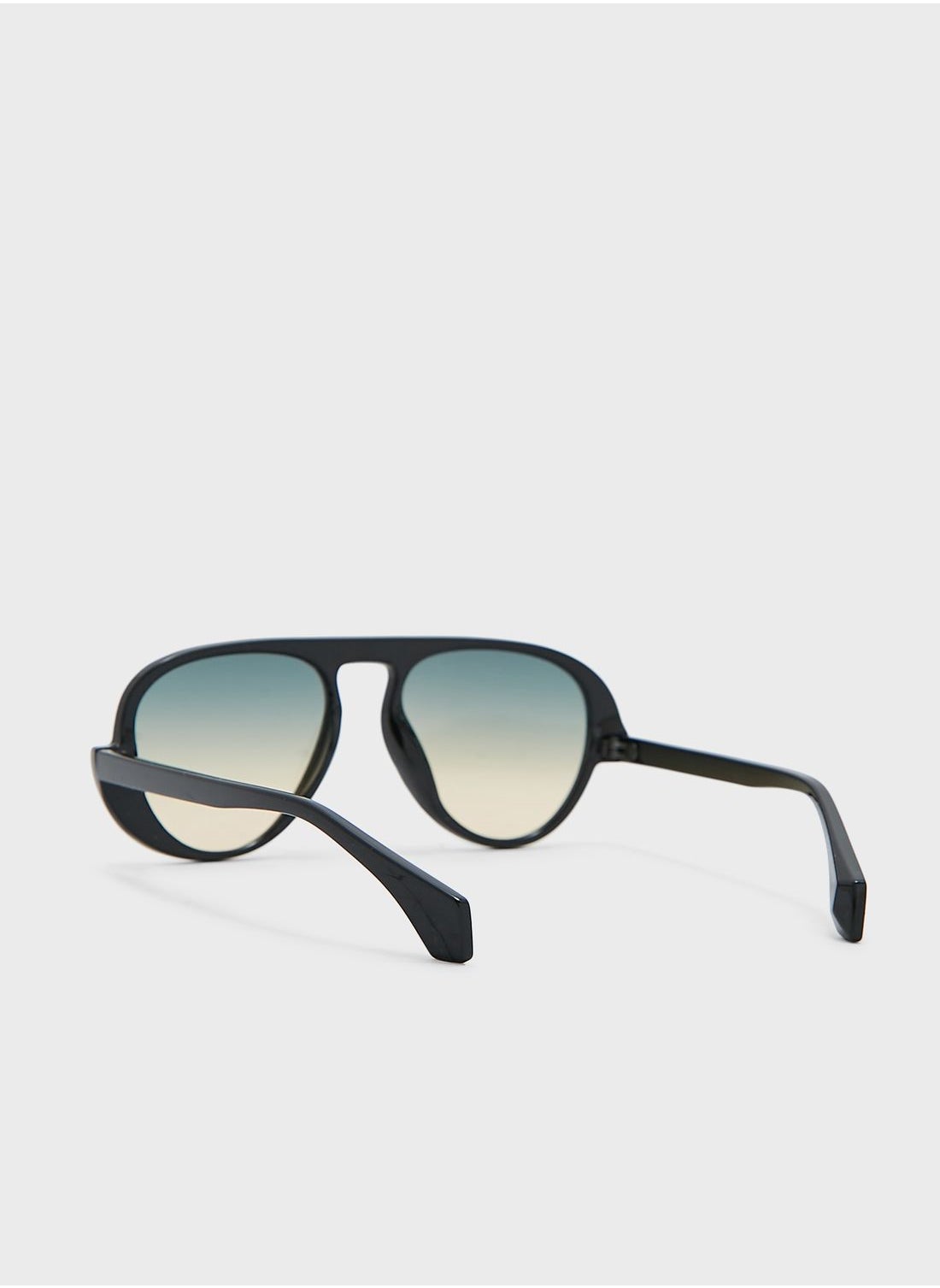 buy-seventy-five-casual-oversized-sunglasses_0ez