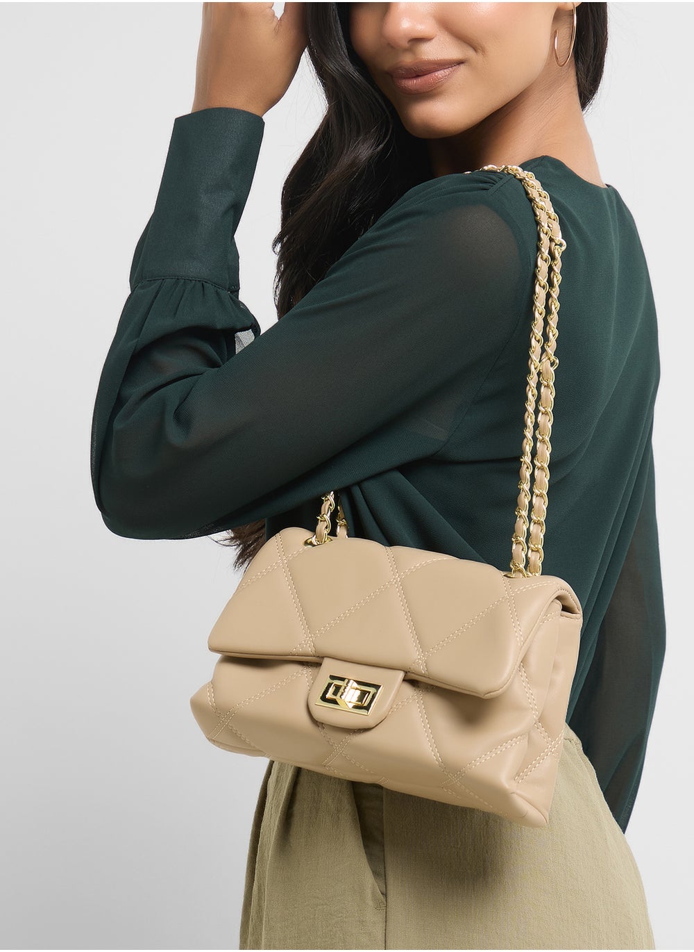 buy-ella-quilted-crossbody-bag_wq3