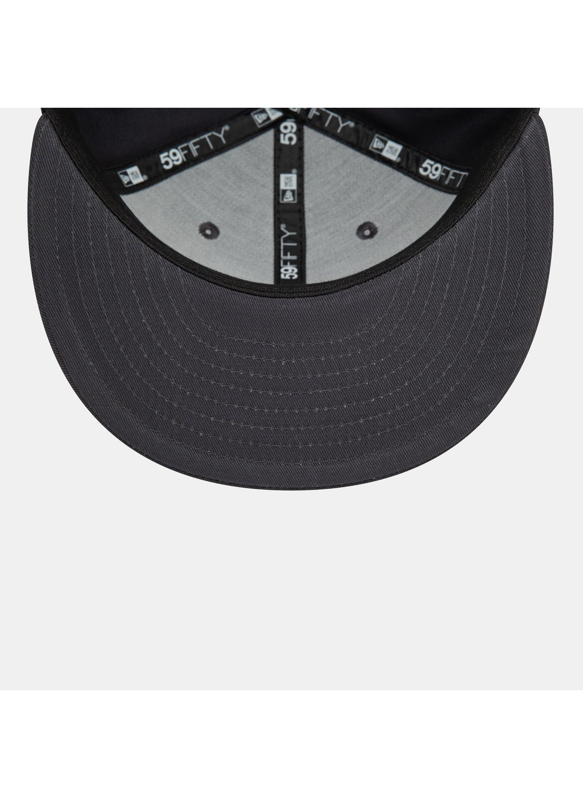 buy-new-era-men-s-mlb-new-york-yankees-metallic-outline-59fifty-cap_ovo