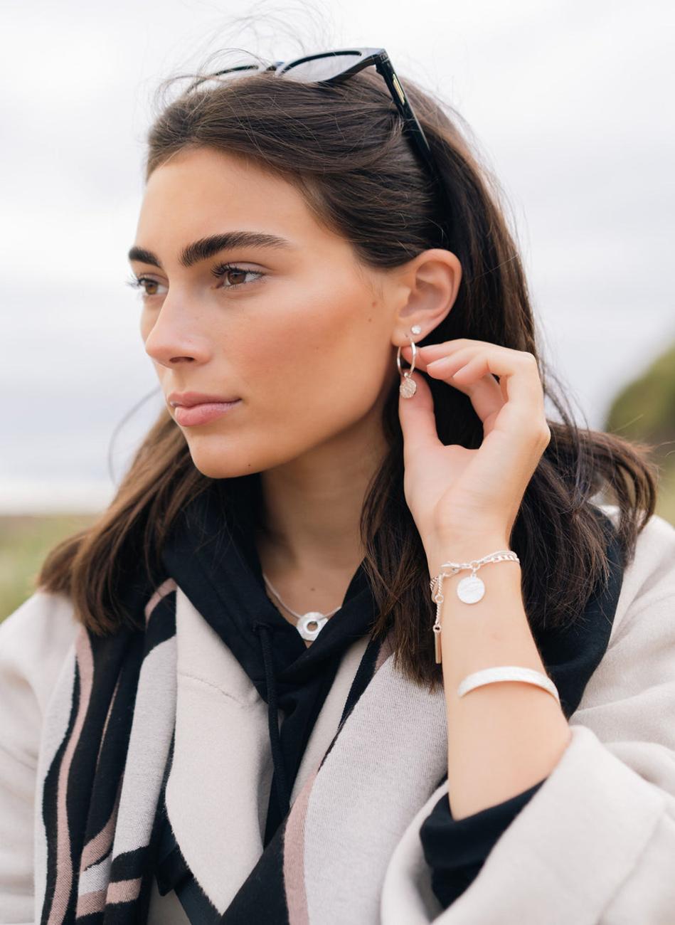 buy-tutti-co-shale-bracelet-silver_jla