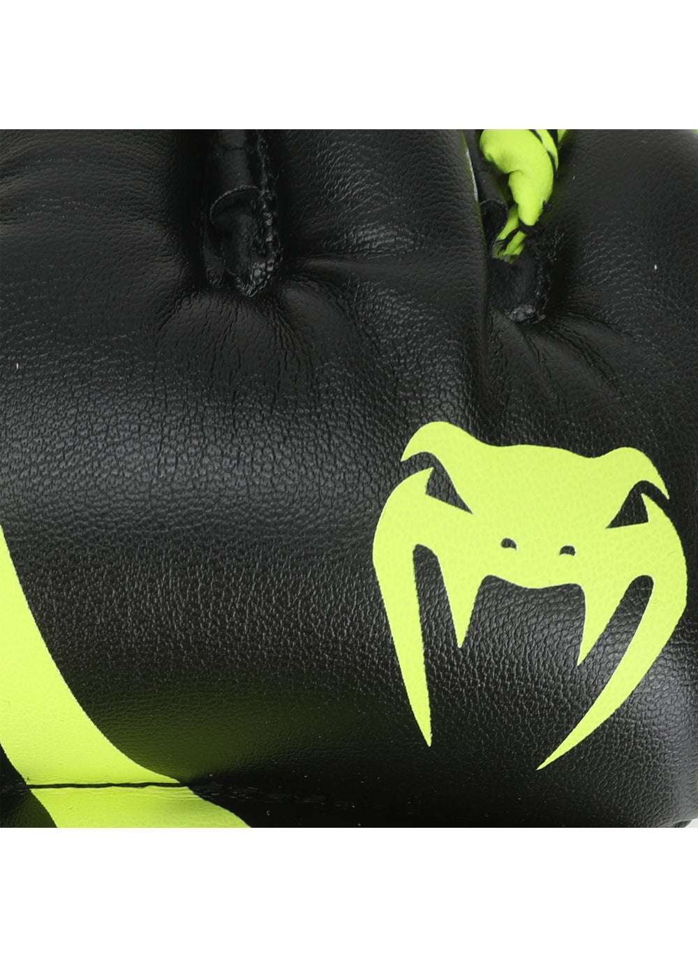 buy-venum-challenger-mma-gloves_qav
