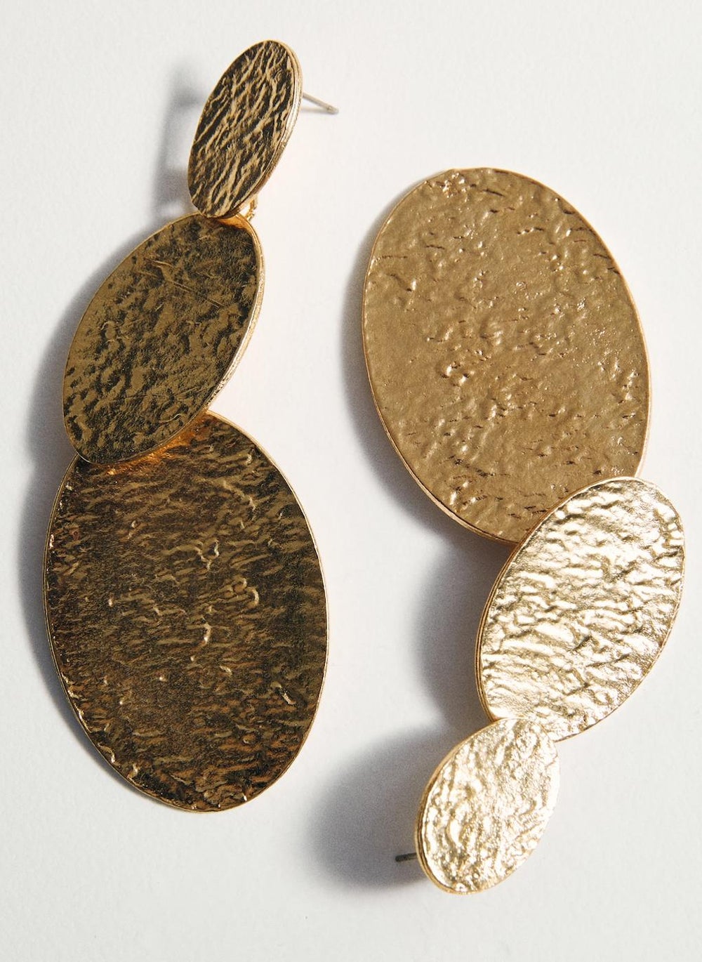 buy-mango-long-textured-earrings_u4j