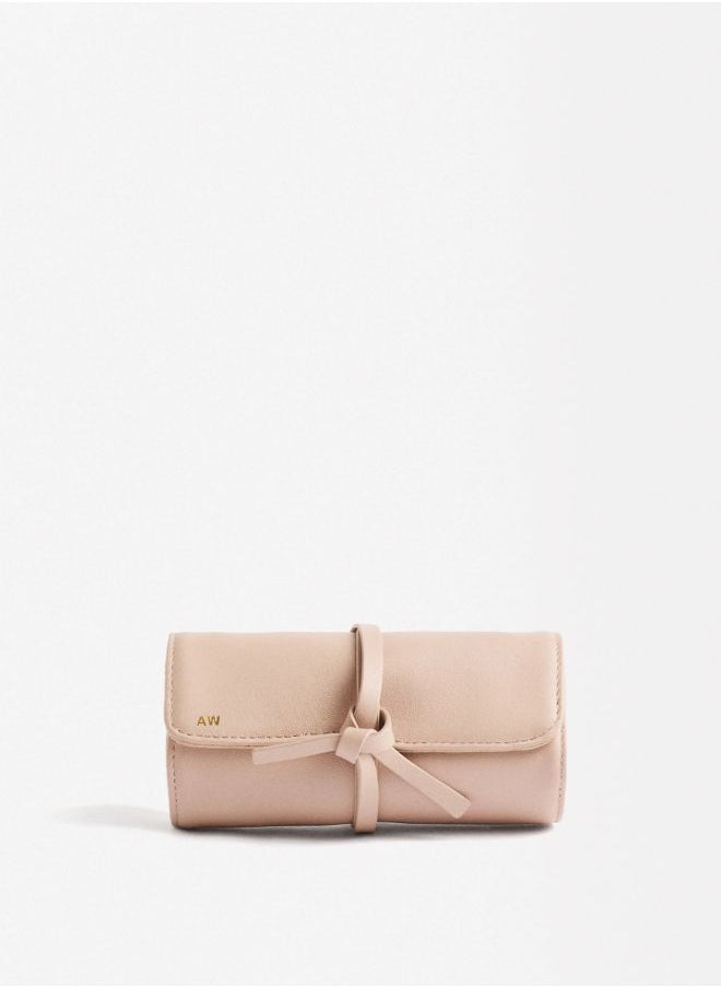 buy-parfois-leather-roll-jewelry-case_iye