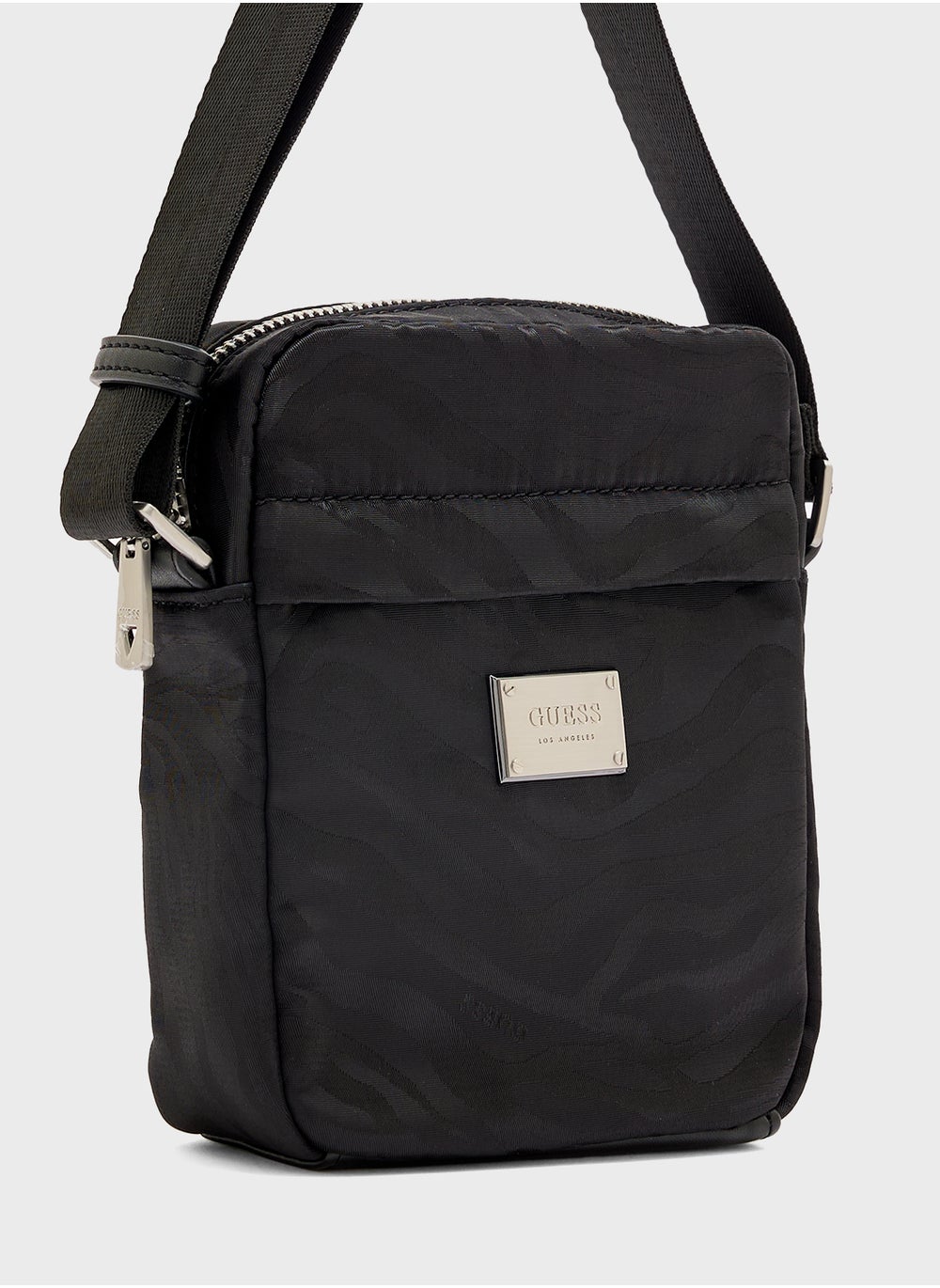buy-guess-zip-through-messenger-bag_71c