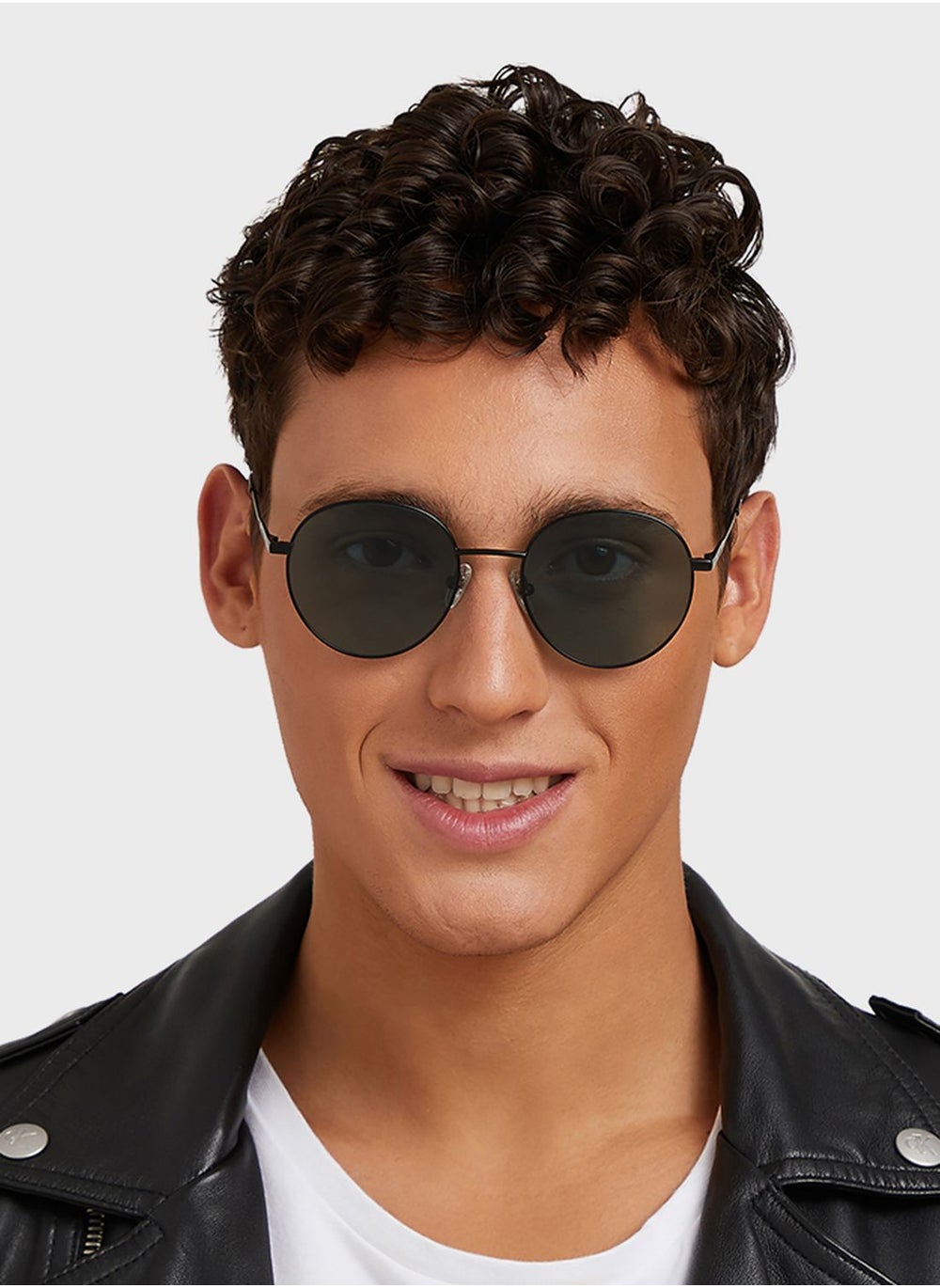 buy-30sundays-turn-around-round-sunglasses_vkh