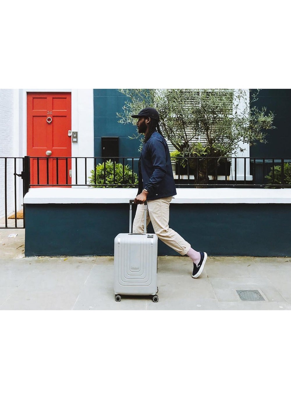 buy-eminent-vertica-hard-case-travel-bag-luggage-trolley-polypropylene-lightweight-suitcase-4-quiet-double-spinner-wheels-with-tsa-lock-b0006-grey_5sn