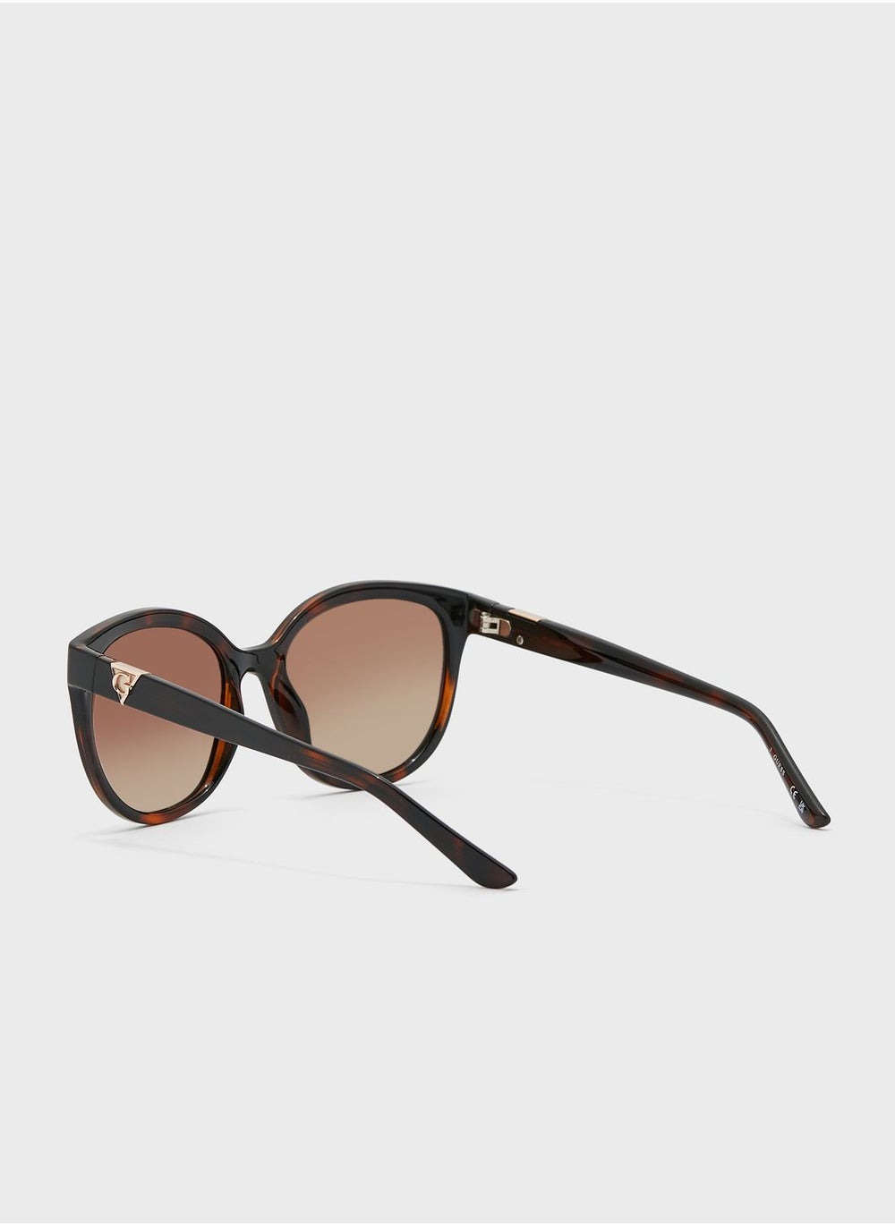 buy-guess-injected-shaped-sunglasses_98c