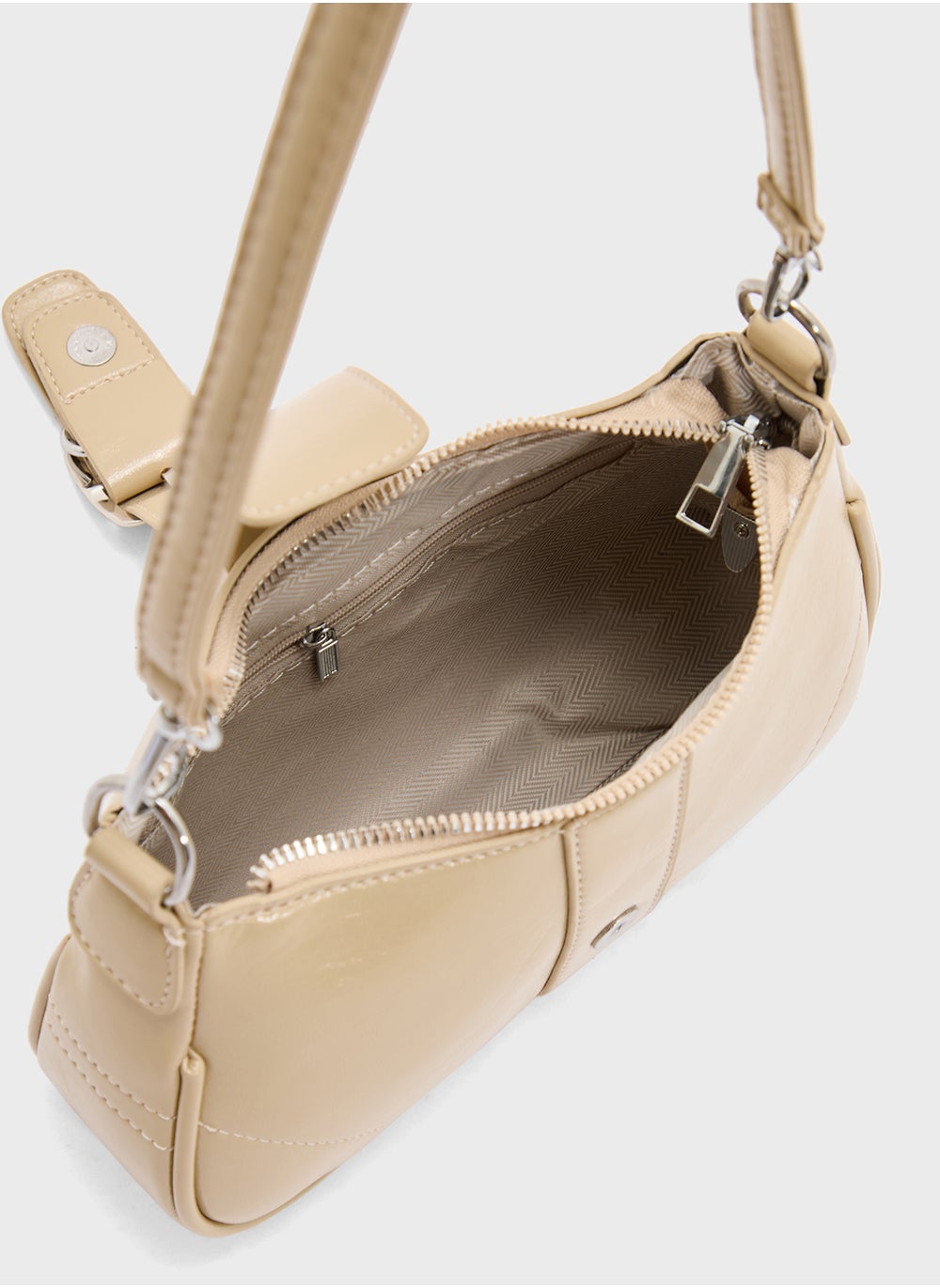 buy-ella-crossbody-with-buckle-detail_ccf