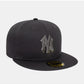 buy-new-era-men-s-mlb-new-york-yankees-metallic-outline-59fifty-cap_kvq