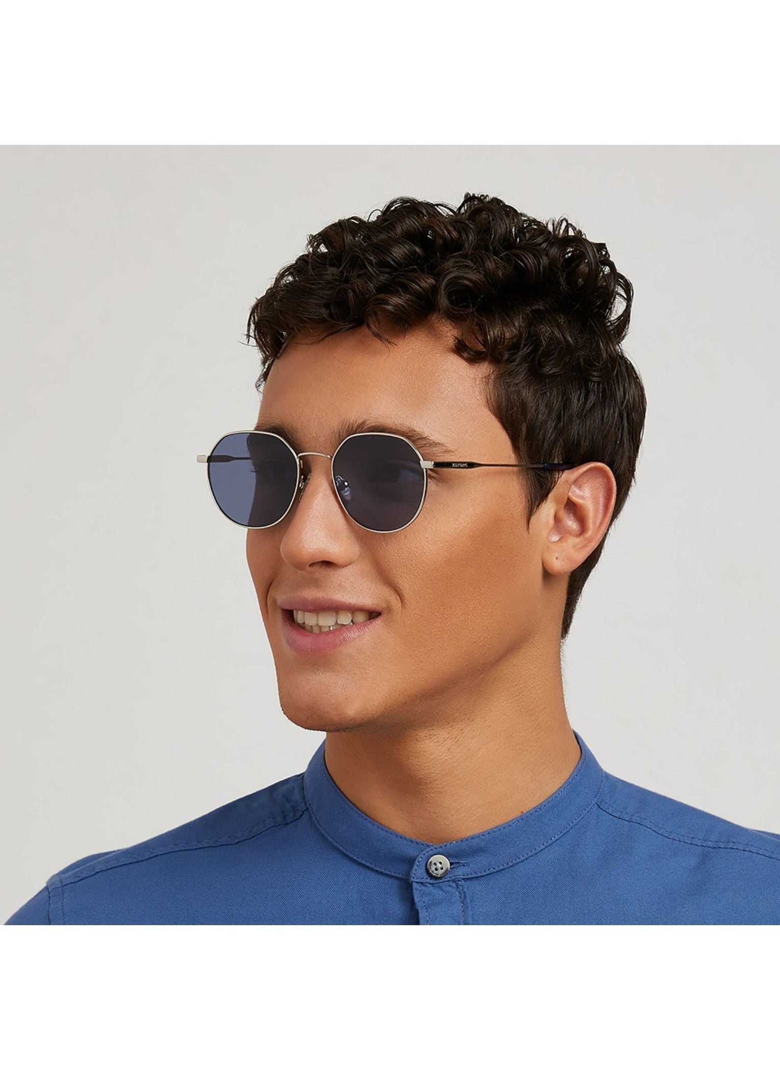 buy-30sundays-wanderlust-men-blue-sunglasses-frame-material-metal-lens-color-blue-frame-color-silver-full-rim_0ov