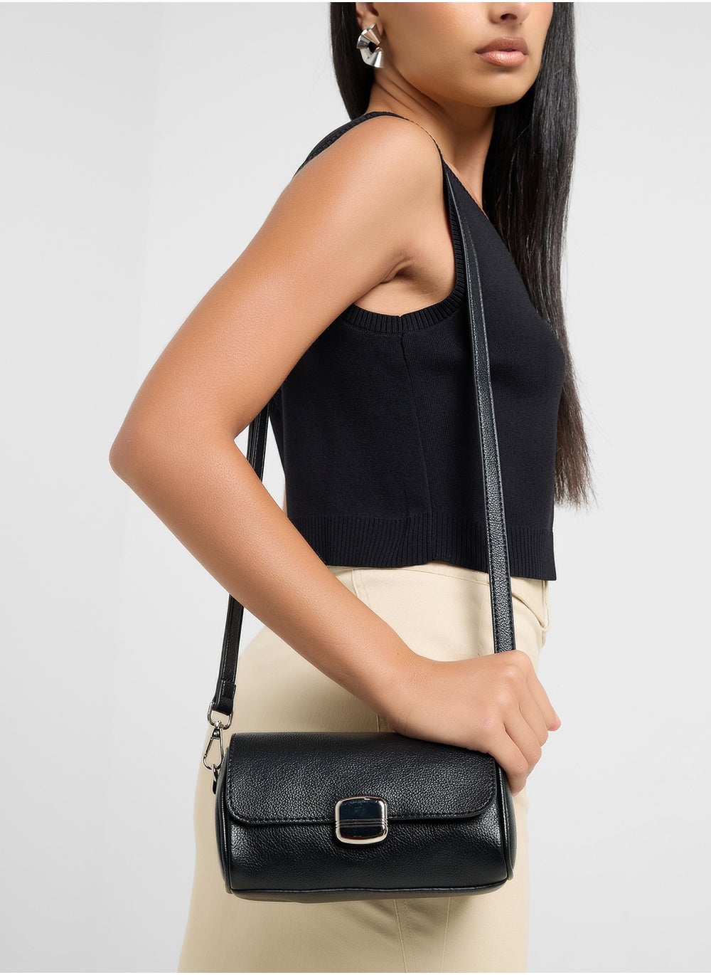 buy-ella-ladies-shoulder-bag_xgi