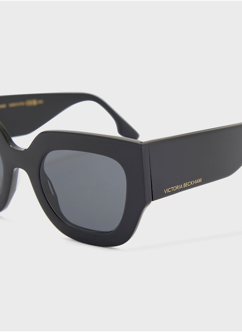 buy-victoria-beckham-modified-rectangle-sunglasses_b0z