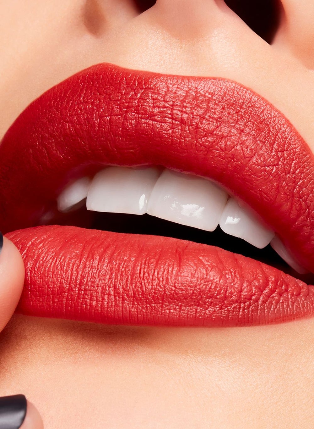 buy-mac-cosmetics-powder-kiss-velvet-blur-slim-stick-devoted-to-chili_bql