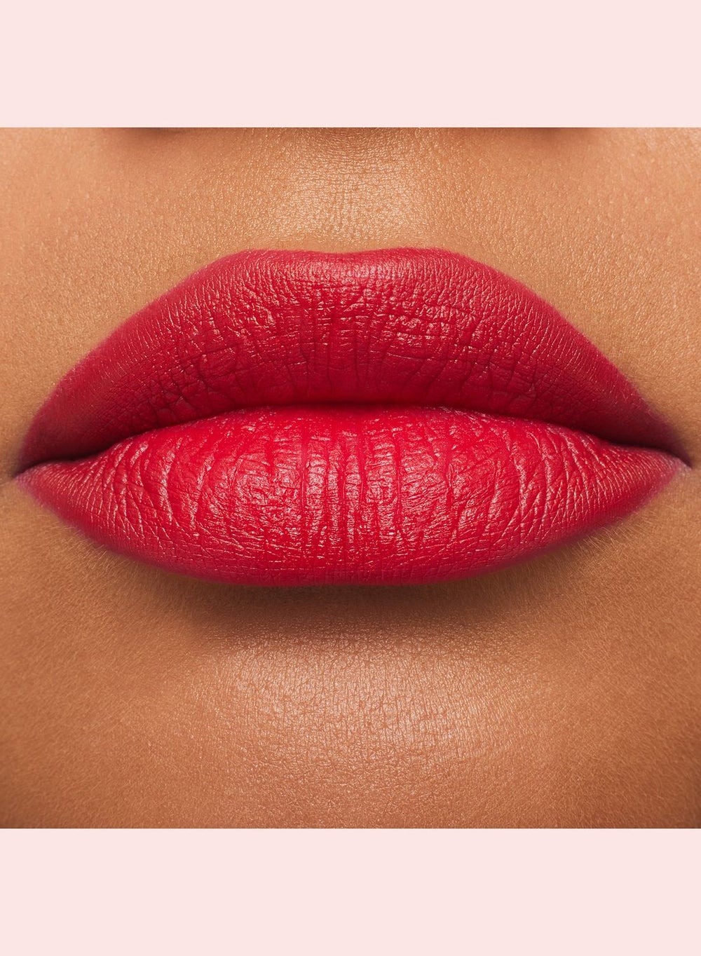 buy-mac-cosmetics-matte-lipstick-ruby-woo-macximal_yt3