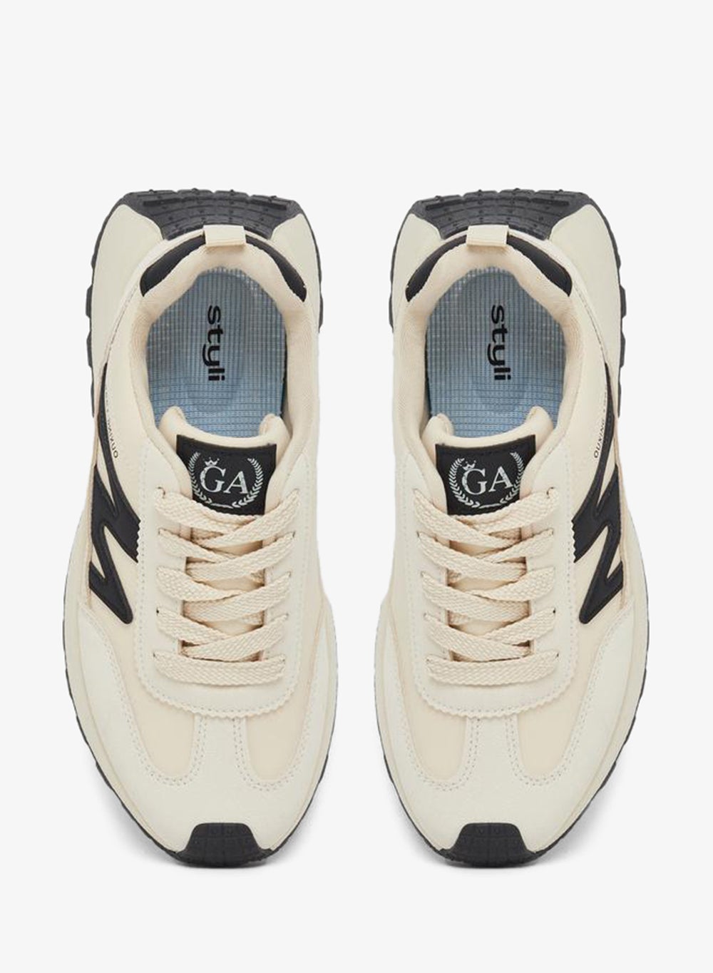 buy-styli-styli-chunky-sole-lace-up-sneakers_1cs