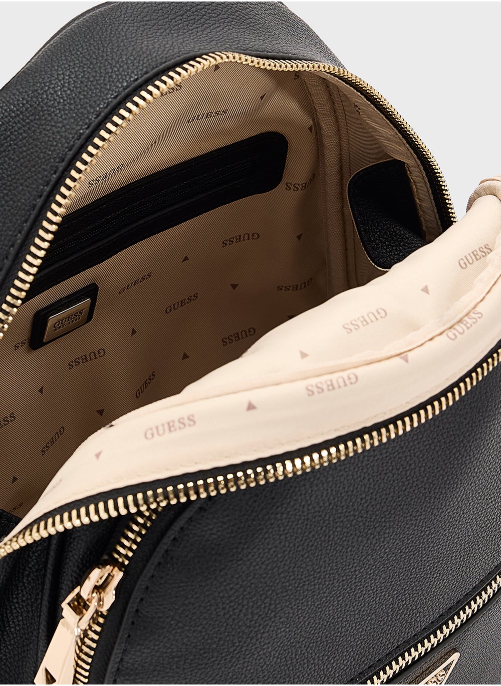 buy-guess-manhattan-large-backpack_5my