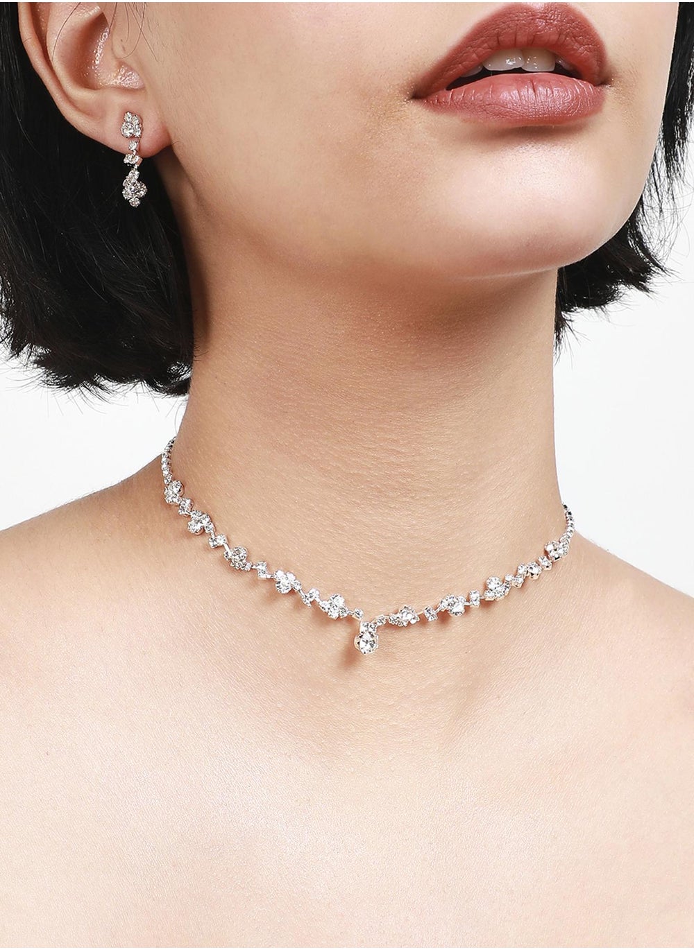 buy-sohi-opulent-stone-jewelry-suite_ji7