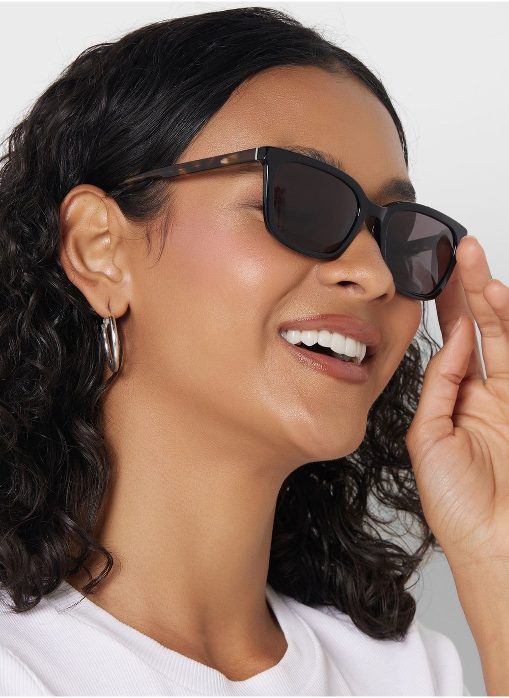 buy-dkny-square-sunglasses_9up
