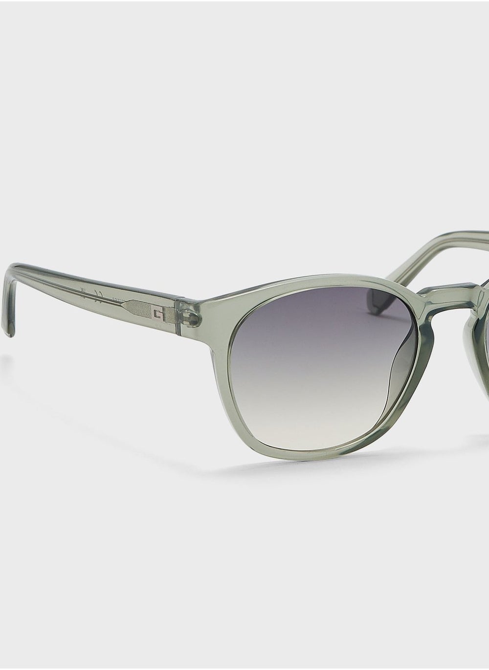 buy-guess-round-shape-sunglasses_ico