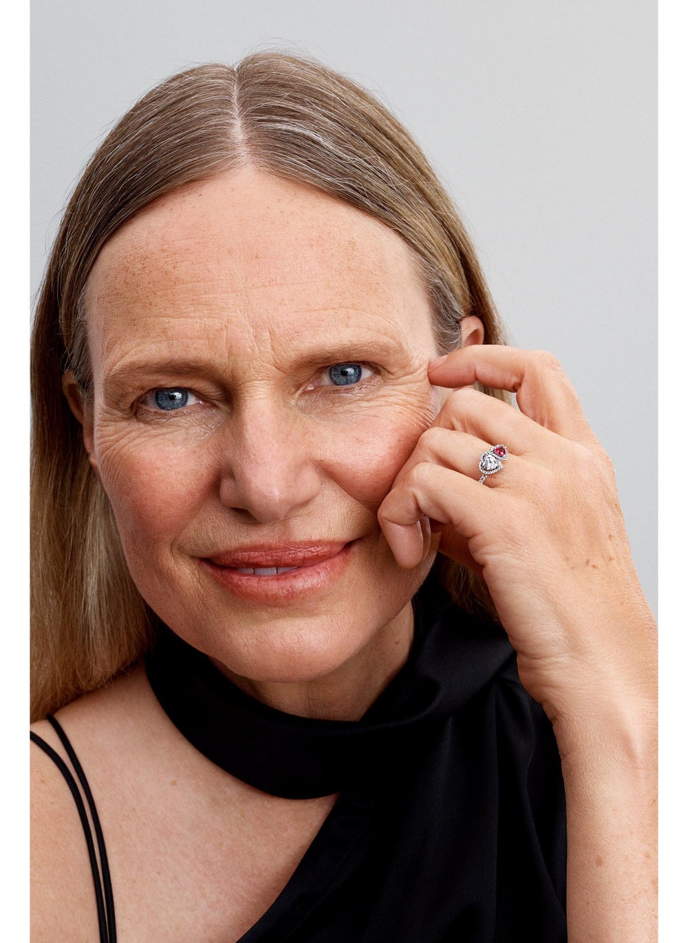 buy-pandora-hearts-sterling-ring_iky