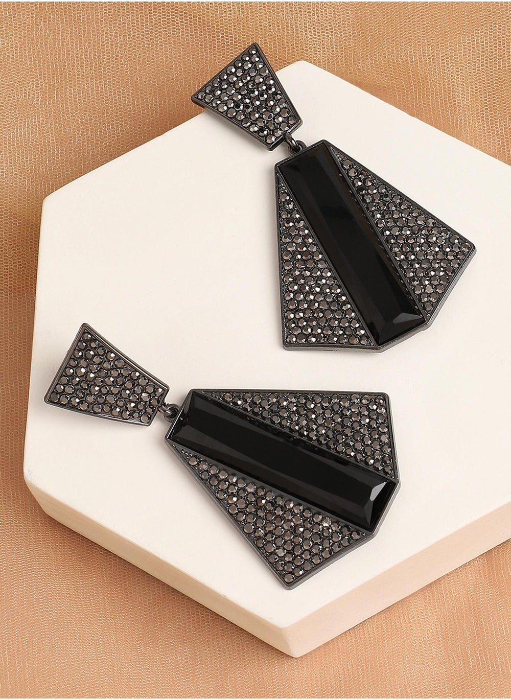 buy-sohi-party-drop-earrings_1xs