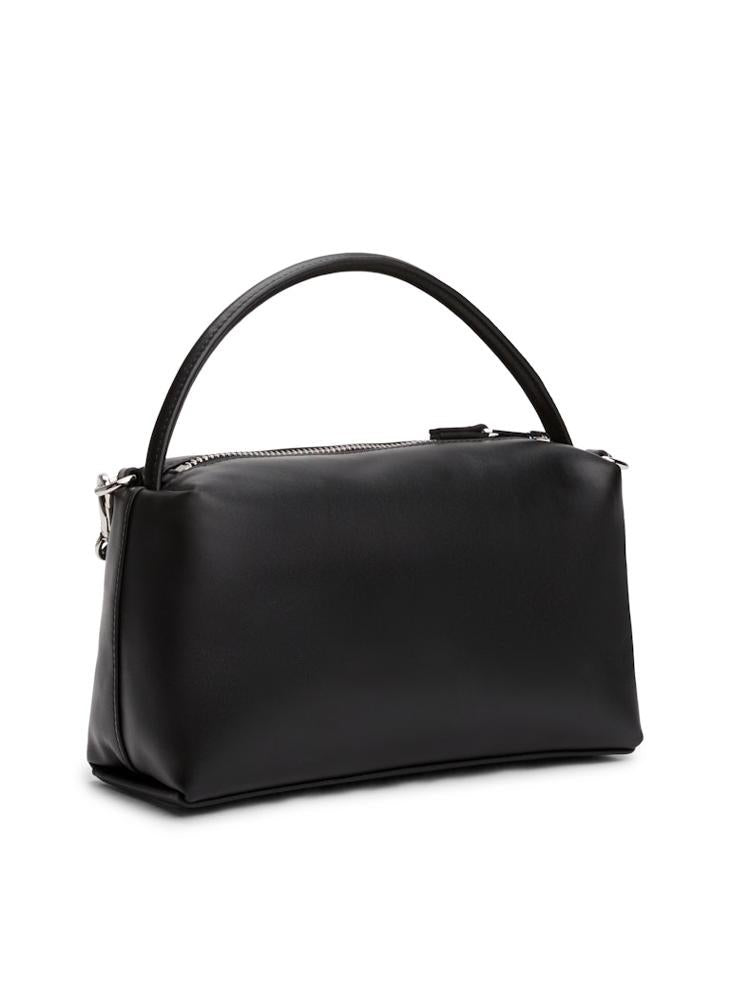 buy-tommy-jeans-logo-shoulder-bag_xu5