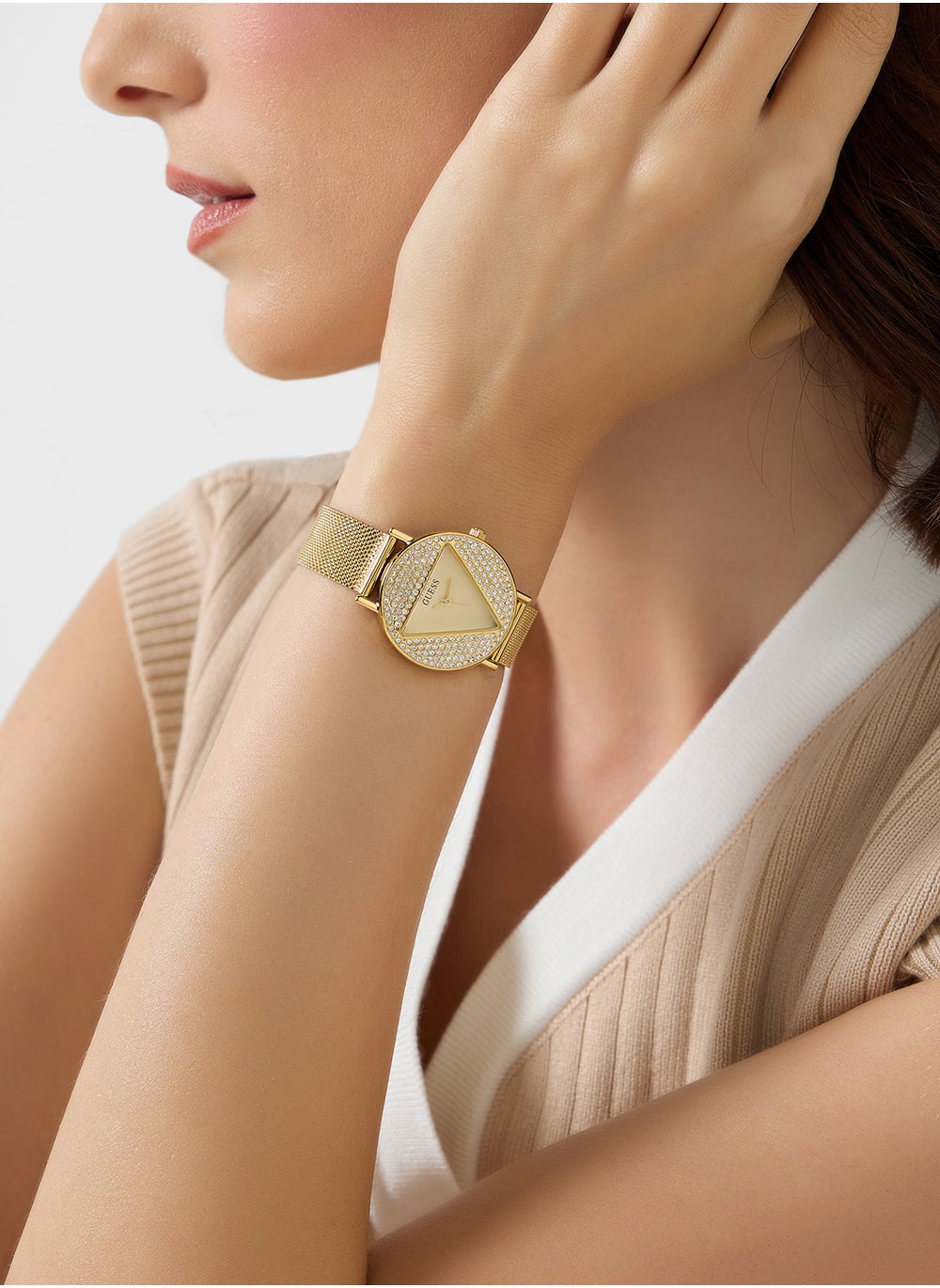 buy-guess-mini-iconic-steel-strap-analog-watch_c22