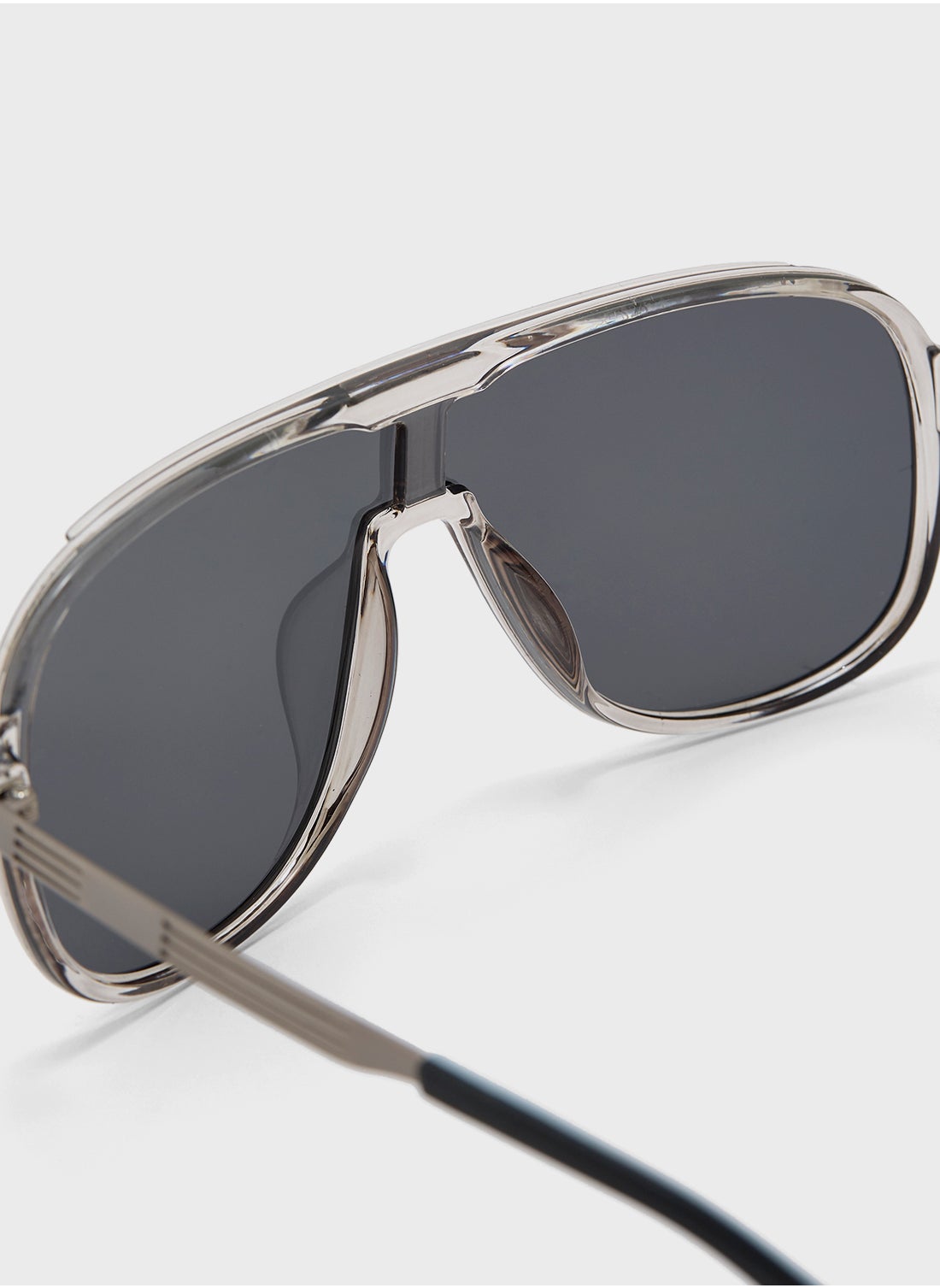 buy-robert-wood-polarized-lens-oversize-sunglasses_u7n